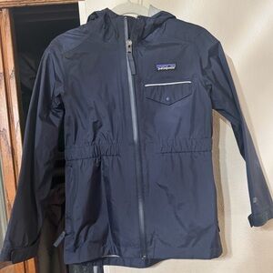 Girls Patagonia Rain Jacket XS
